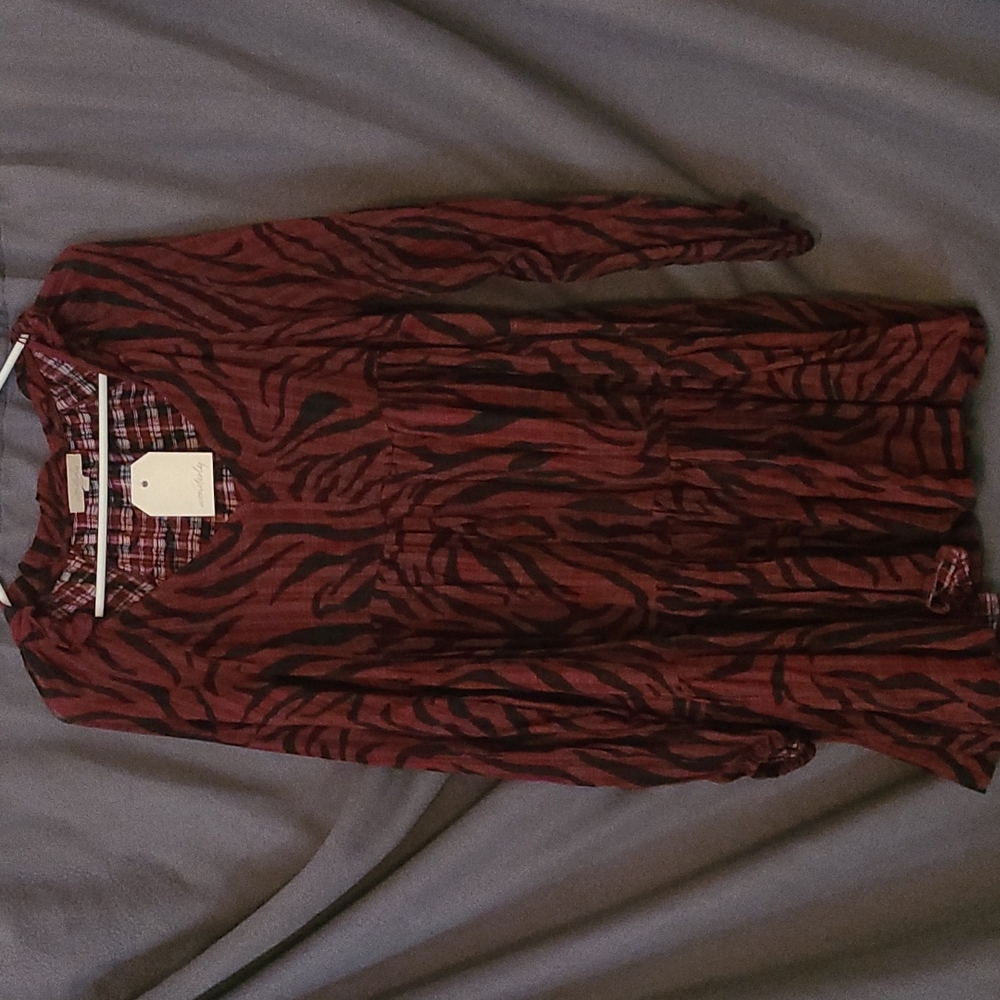 Wonderly Red Zebra Tunic Top